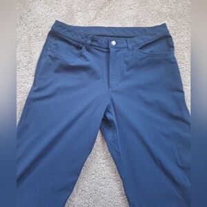 Lululemon ABC Classic- Fit 5 Pockets Pant Blue Size 33 Inseam 28"